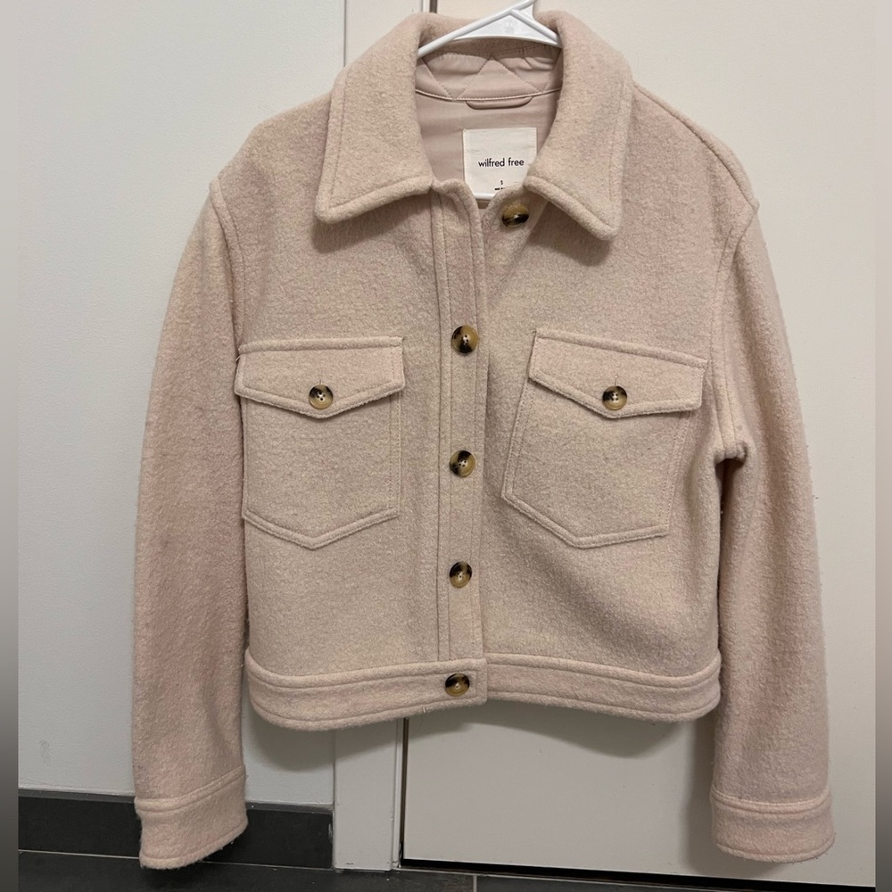 Aritzia Wilfred Free Autumn Shirt Jacket